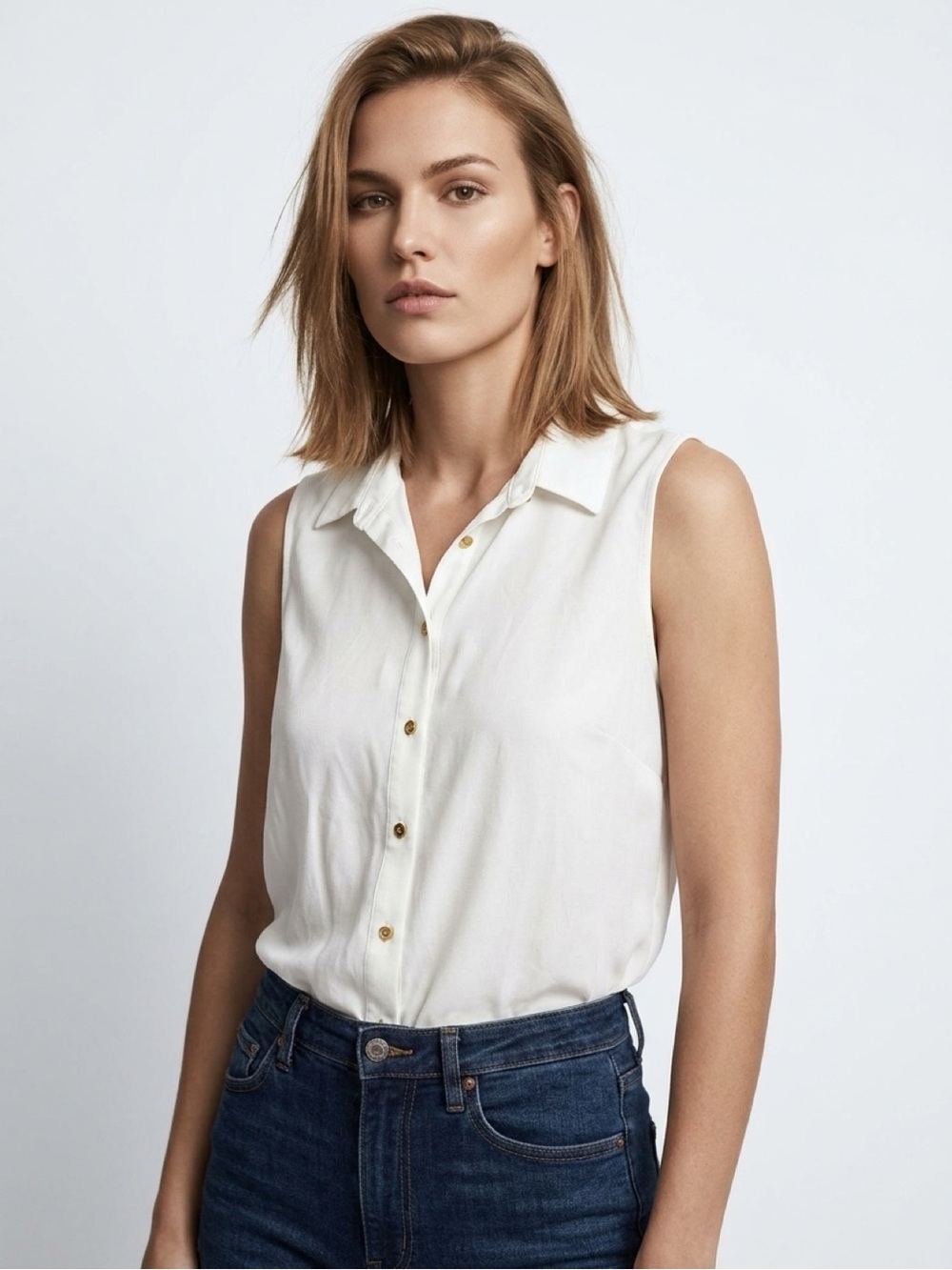Calvin Klein Men’s Sleeveless Button-Up Shirt